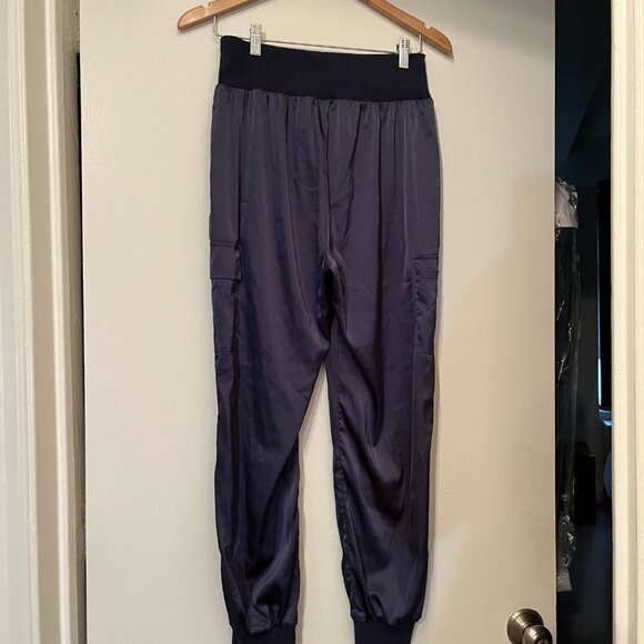 High-Waist Jogger Pants with Pockets – Size Medium by Petty Garden - Picture 4 of 12